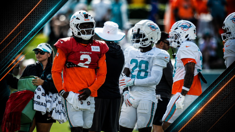 Dolphins Show Fight, but Pass Protection Falters Against Giants