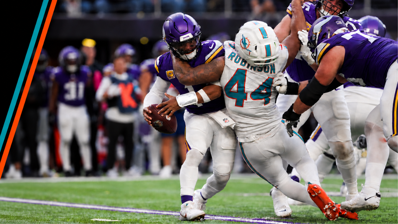 Miami Dolphins linebacker Chop Robinson pressures the Minnesota Vikings quarterback.