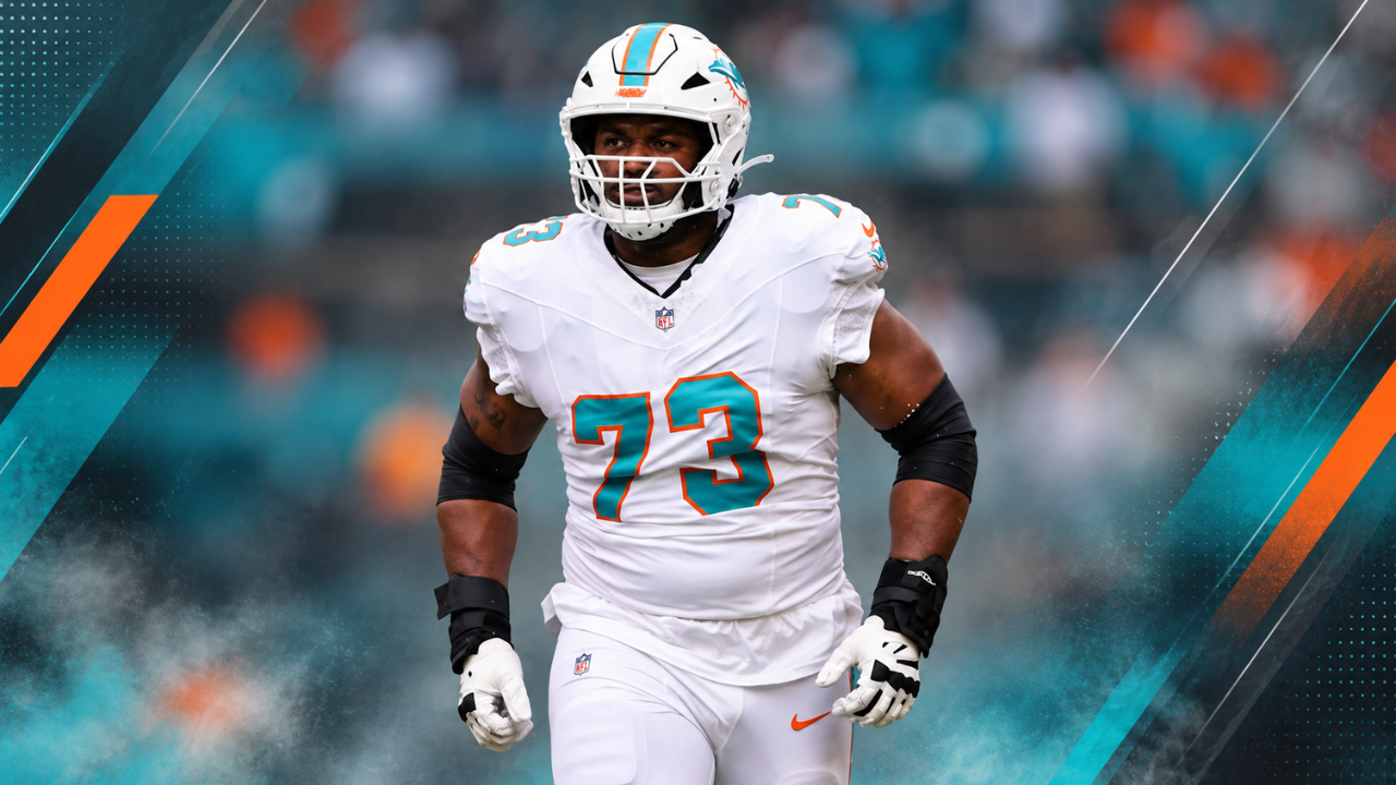 Miami Dolphins right tackle Austin Jackson in uniform.